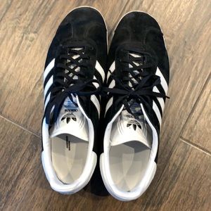 Men’s adidas black suede size 13 sneakers